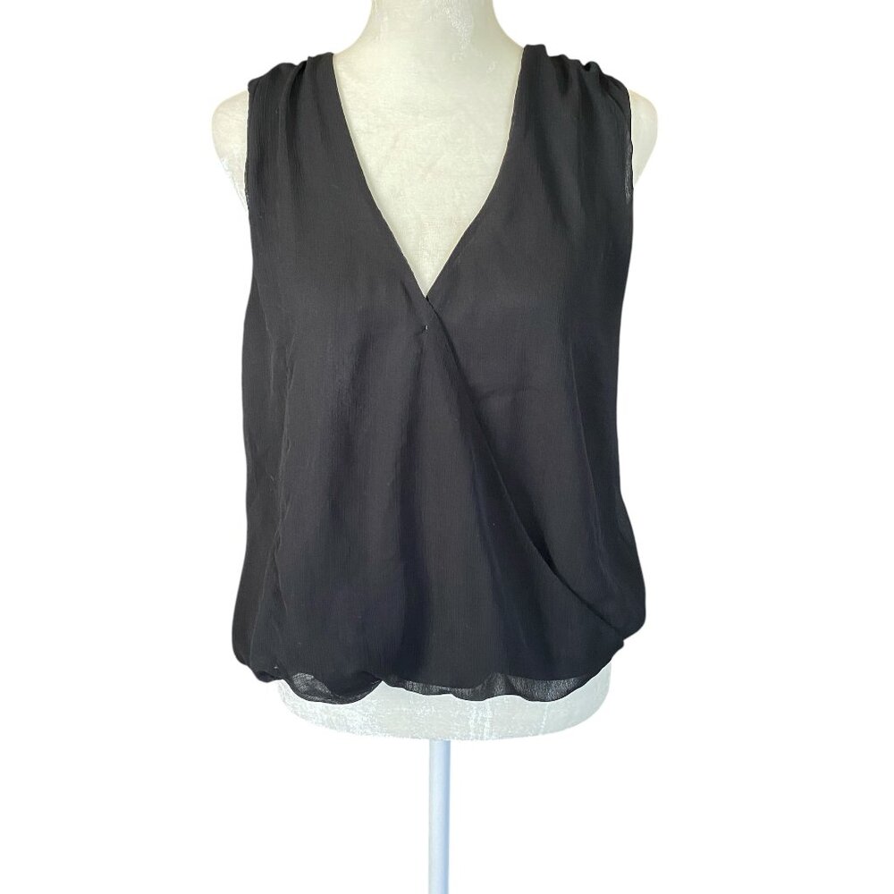 No Boundaries Juniors M 7-9 black sheer sleeveless v-neck blouse